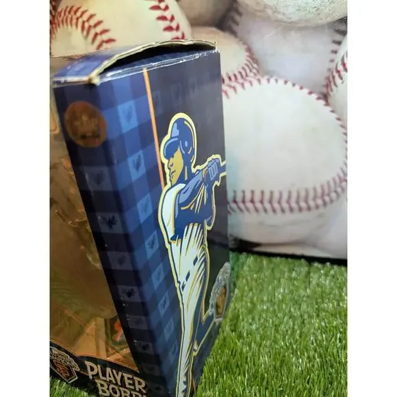 ⚾Tim Lincecum San Francisco Giants Bobblehead 2010 WS Champs Trophy MLB ⚾ - Picture 11 of 15